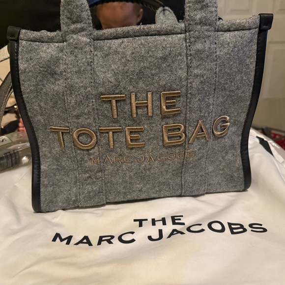 Limited Edition Marc Jacobs Tote Bag - Picture 3 of 3